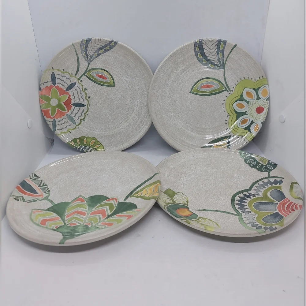 Crate and Barrel Melamine Salad Dessert Plate 8.5